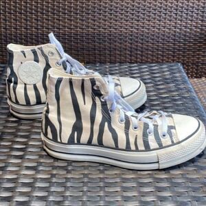 Converse platform  high top size UK 7.5